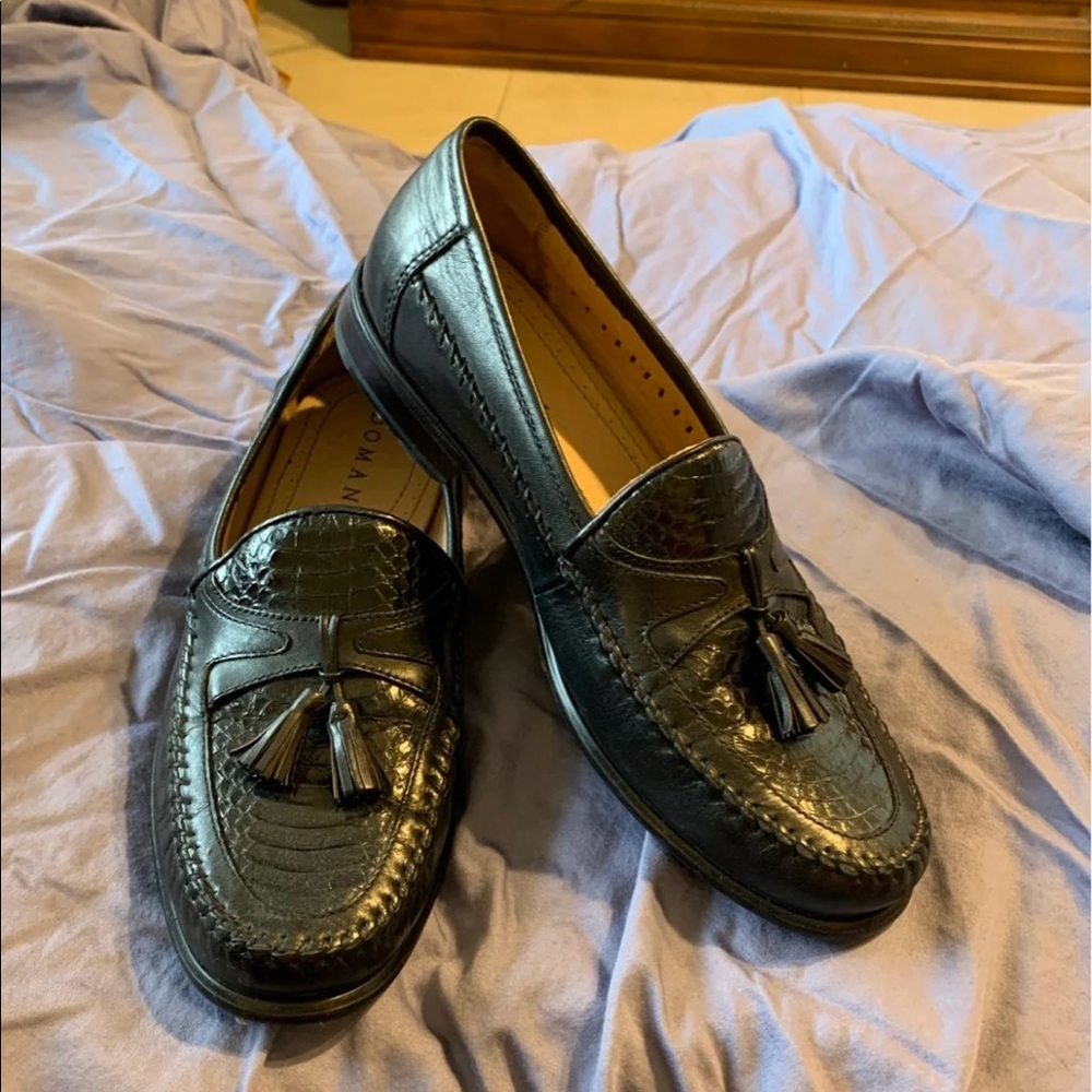 Mens Loafers, leather, black 9 1/2